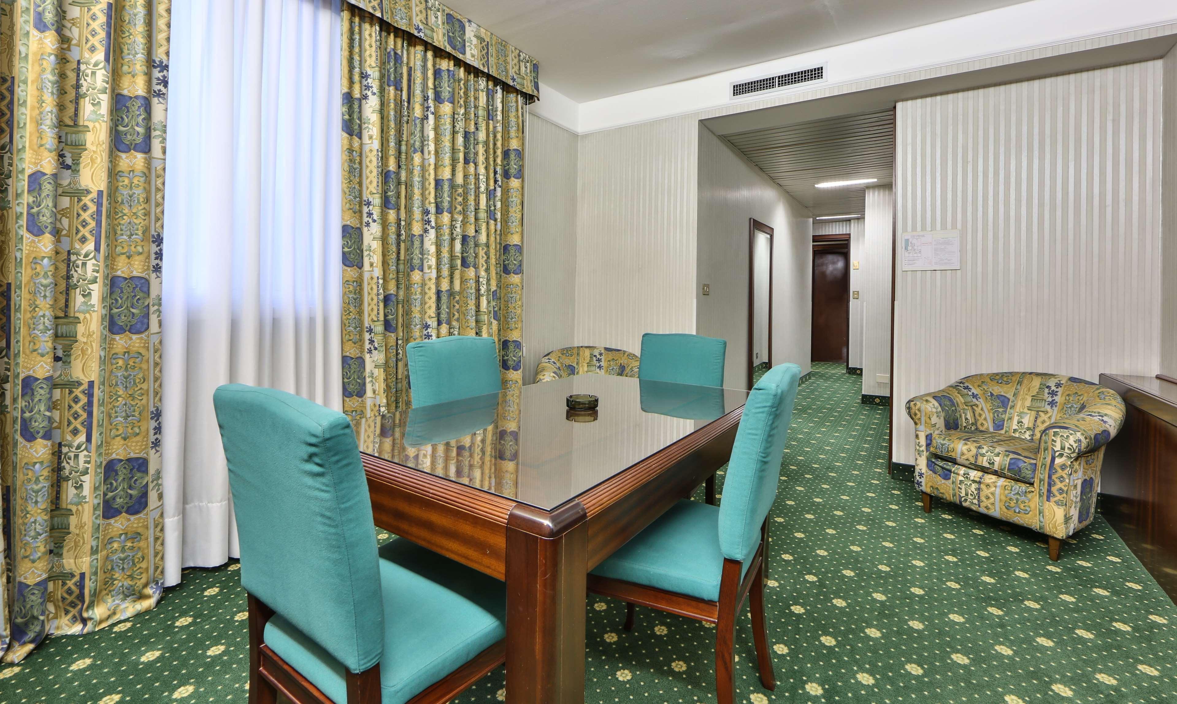 Hotel Astoria Sure Hotel Collection By Best Western Милано Екстериор снимка