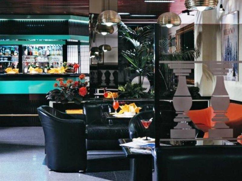 Hotel Astoria Sure Hotel Collection By Best Western Милано Ресторант снимка