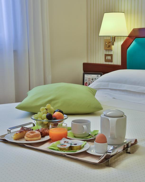Hotel Astoria Sure Hotel Collection By Best Western Милано Екстериор снимка