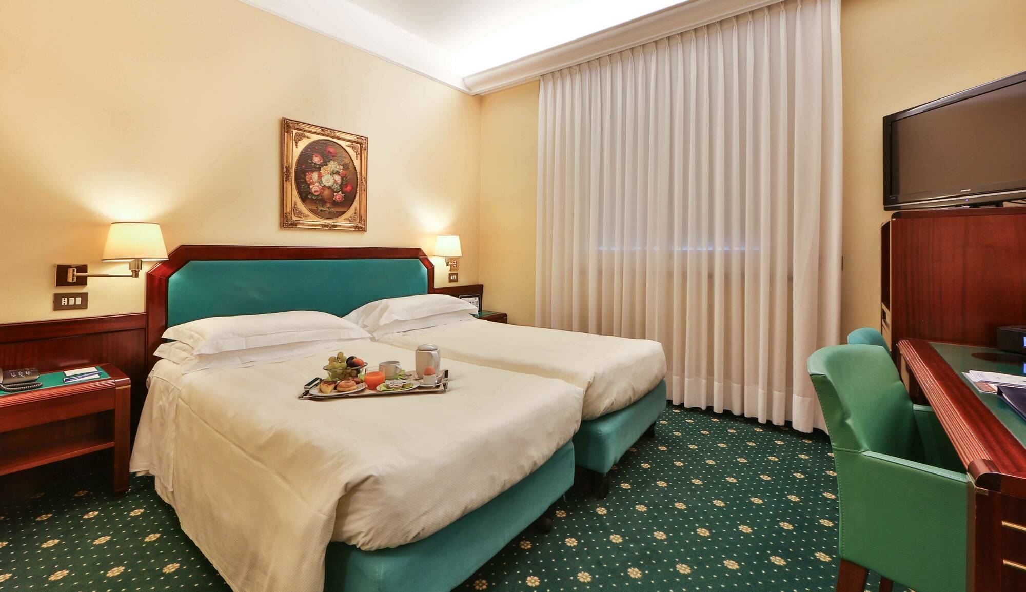 Hotel Astoria Sure Hotel Collection By Best Western Милано Екстериор снимка